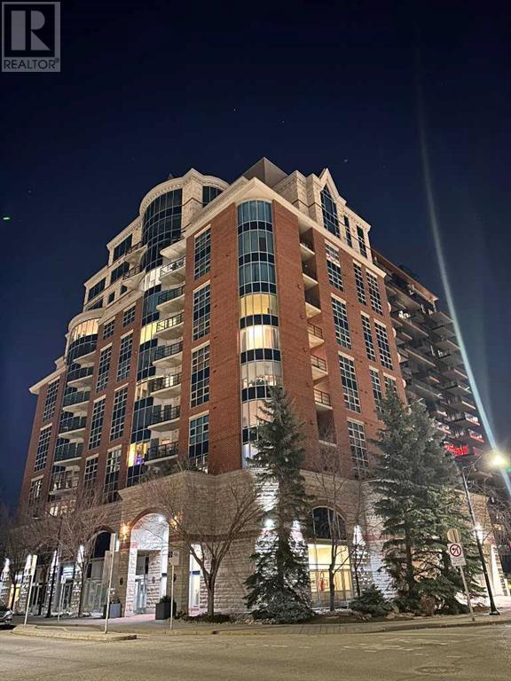 Single Family House for Sale in    Street SW Eau Claire Calgary 