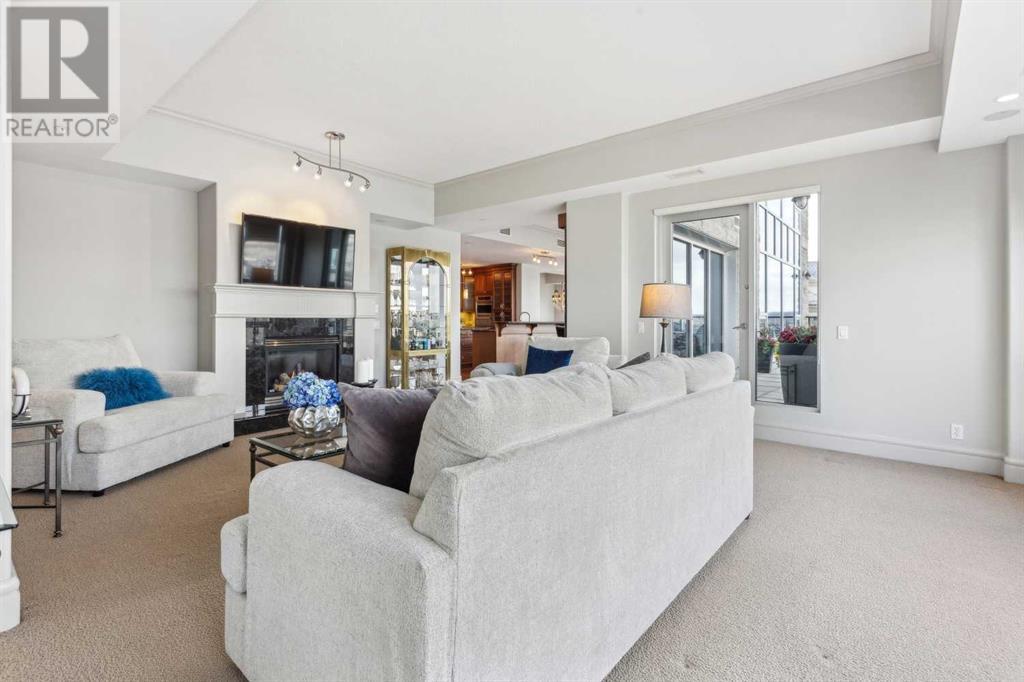 Single Family House for Sale in    Street SW Eau Claire Calgary 