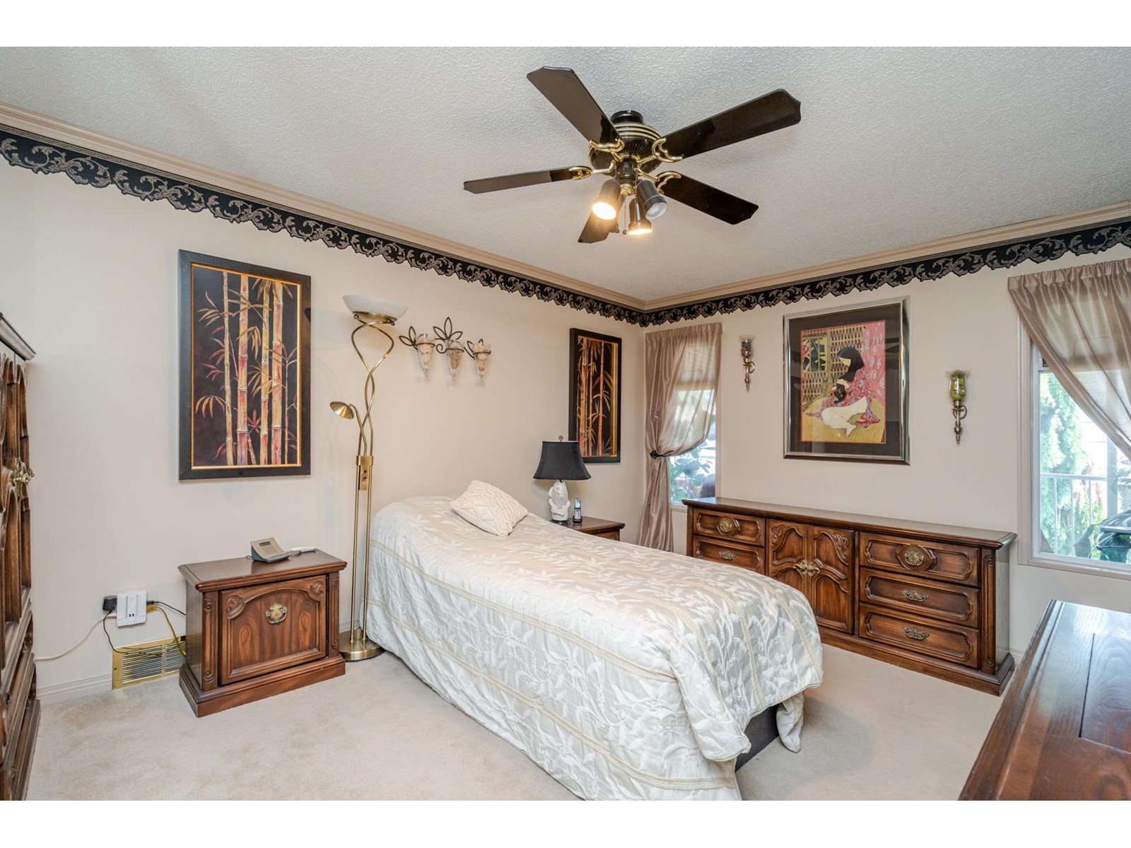 Photo 15 of 9262 213 Street, Langley BC