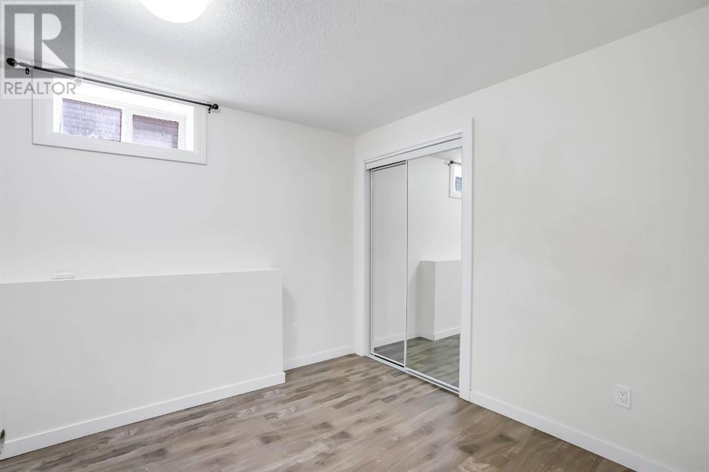Single Family House for Sale in  Nolanhurst Crescent NW Nolan Hill Calgary 