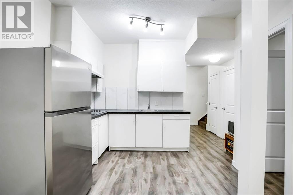 Single Family House for Sale in  Nolanhurst Crescent NW Nolan Hill Calgary 