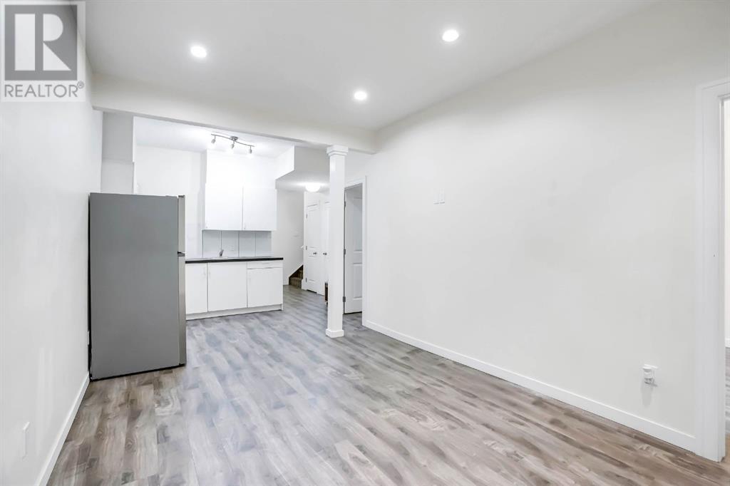 Single Family House for Sale in  Nolanhurst Crescent NW Nolan Hill Calgary 
