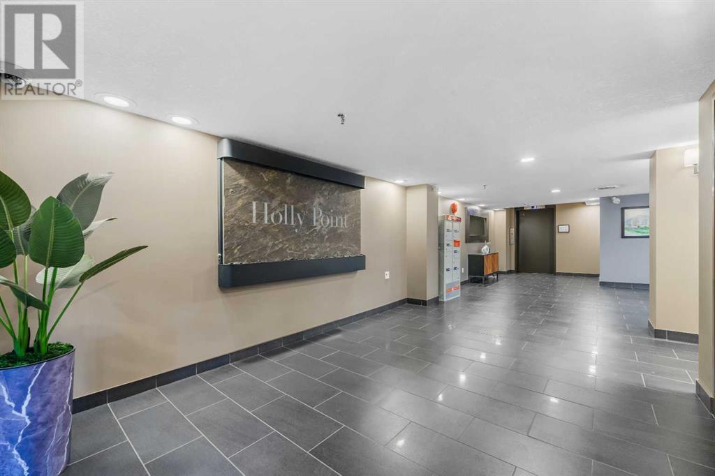 Single Family House for Sale in   Meredith Road NE Crescent Heights Calgary 