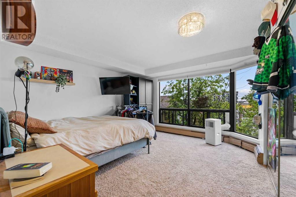 Single Family House for Sale in   Meredith Road NE Crescent Heights Calgary 