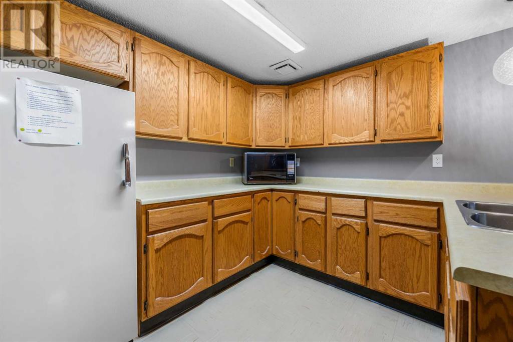 Single Family House for Sale in   Meredith Road NE Crescent Heights Calgary 