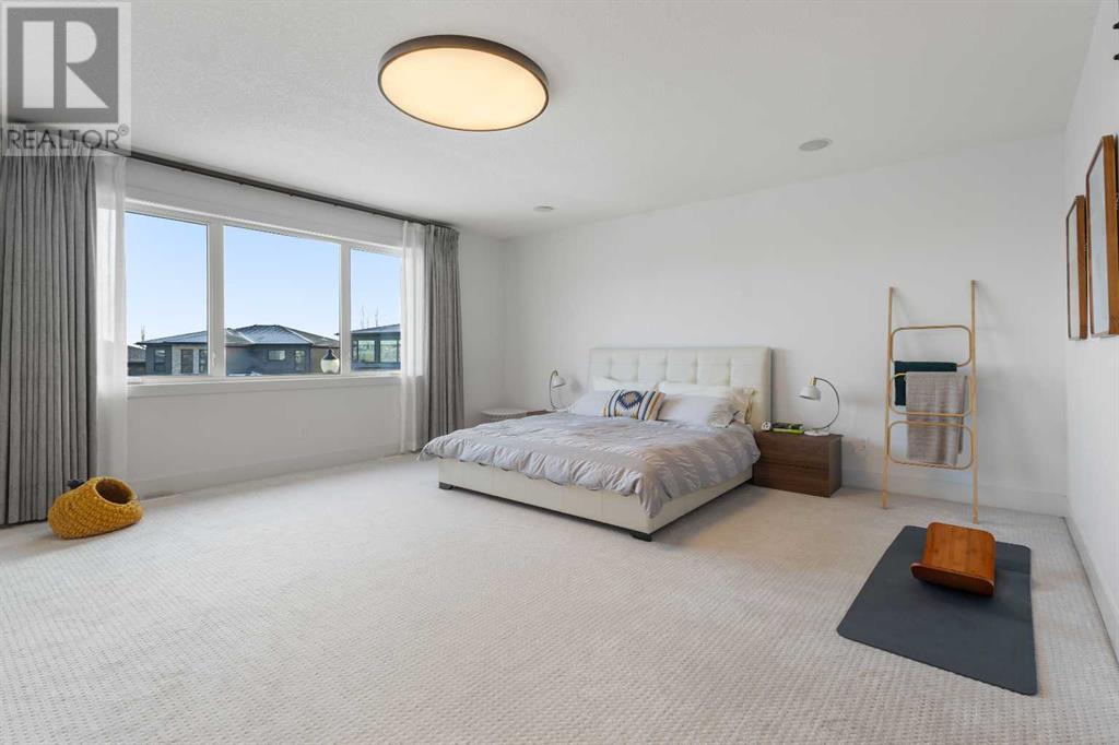 Single Family House for Sale in  Elkton Way SW Springbank Hill Calgary 