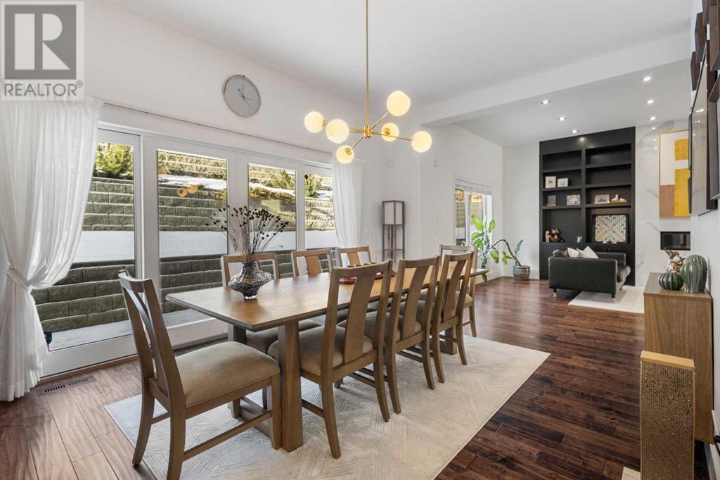 Single Family House for Sale in  Elkton Way SW Springbank Hill Calgary 