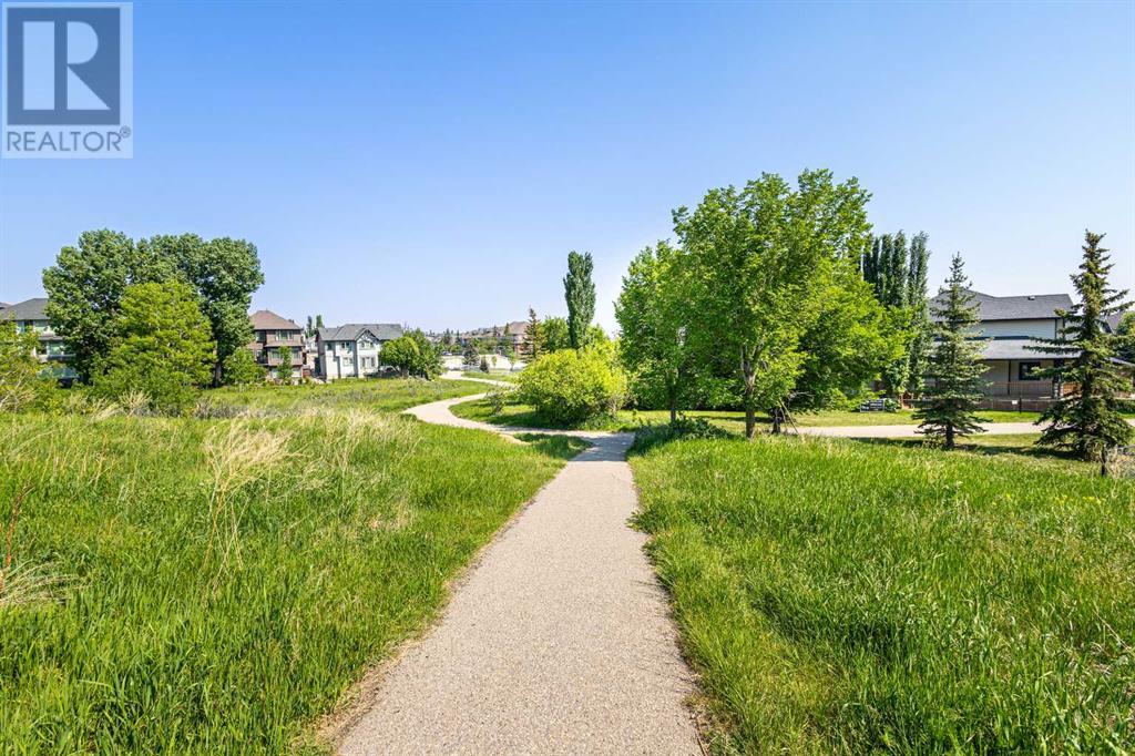 Single Family House for Sale in  Elkton Way SW Springbank Hill Calgary 