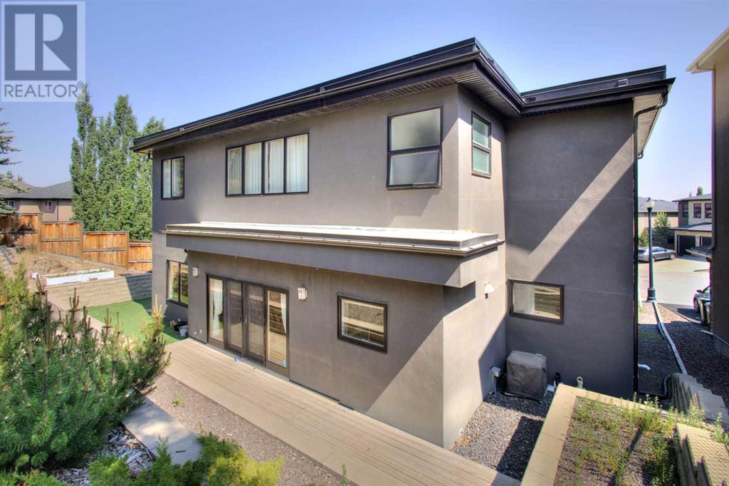 Single Family House for Sale in  Elkton Way SW Springbank Hill Calgary 
