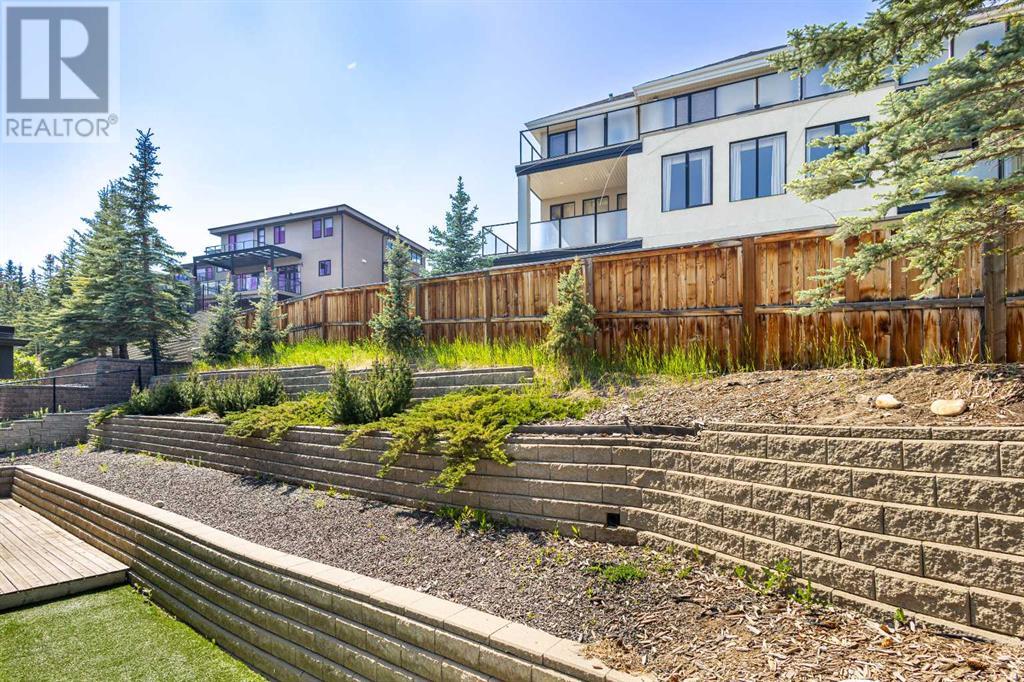 Single Family House for Sale in  Elkton Way SW Springbank Hill Calgary 