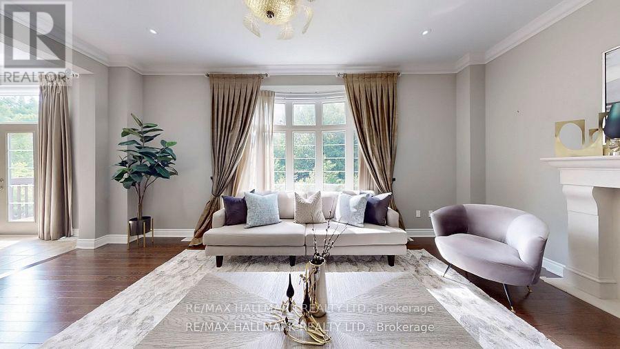 Single Family House for Sale in  SIR STEVENS DRIVE Vaughan (Patterson) 