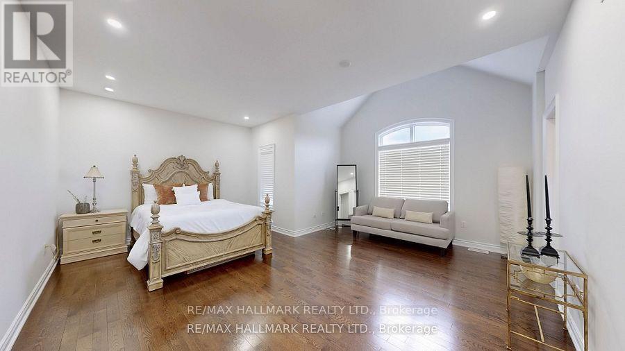 Single Family House for Sale in  SIR STEVENS DRIVE Vaughan (Patterson) 