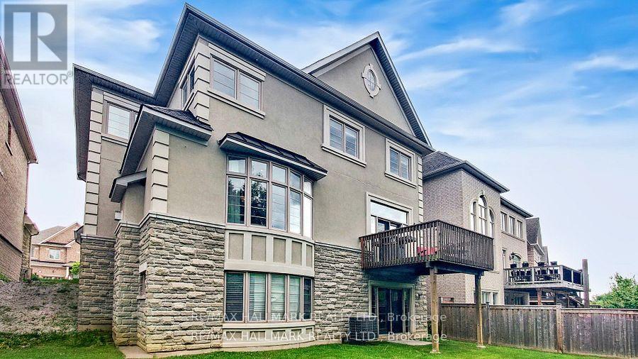 Single Family House for Sale in  SIR STEVENS DRIVE Vaughan (Patterson) 