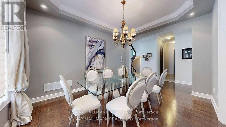 Single Family House for Sale in  SIR STEVENS DRIVE Vaughan (Patterson) 