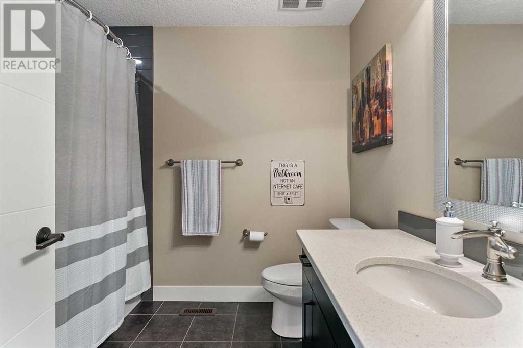 Single Family House for Sale in  Auburn Sound Point SE Auburn Bay Calgary 