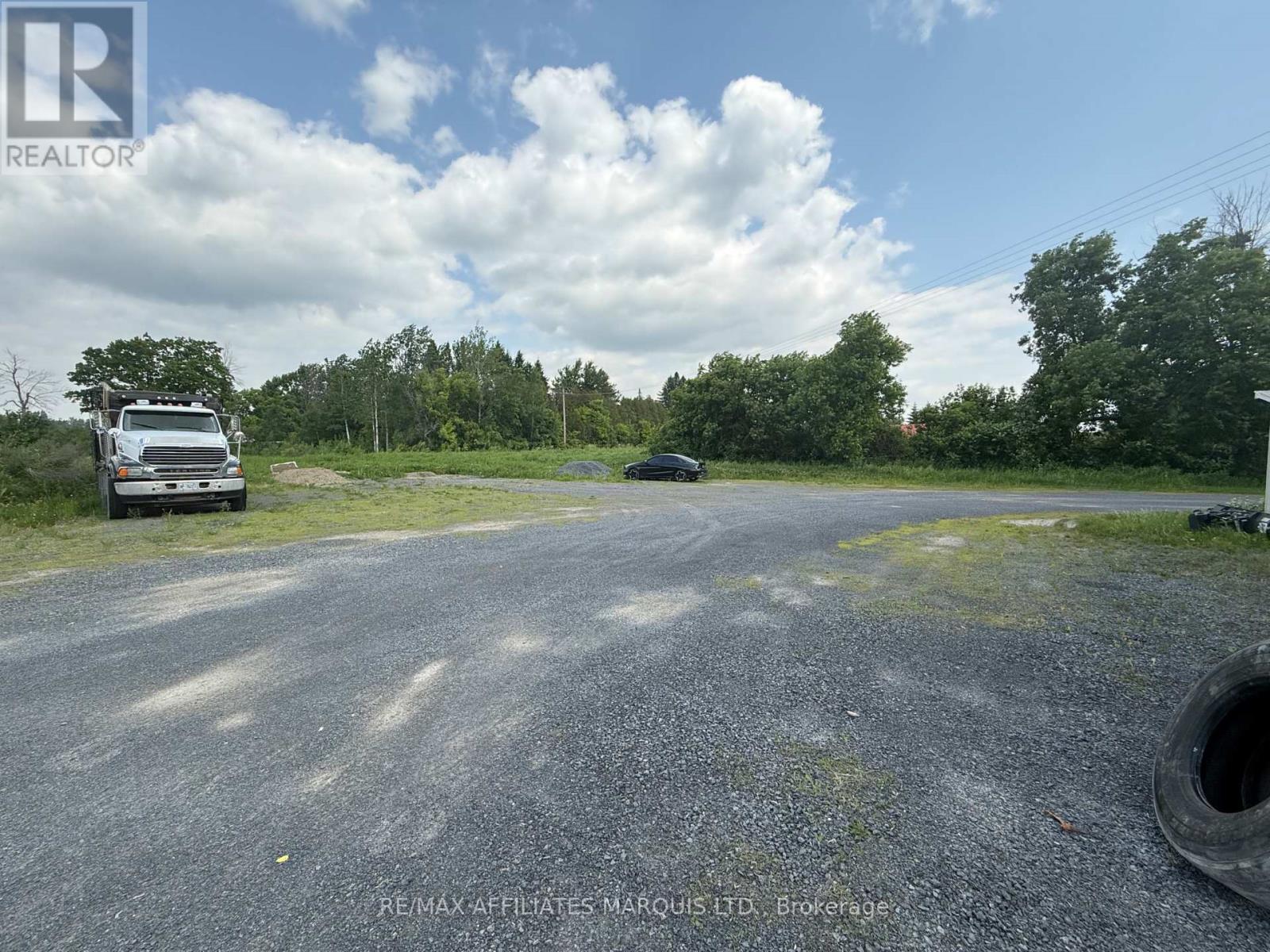 Photo 6 of 17295 Valade Road, South Stormont ON