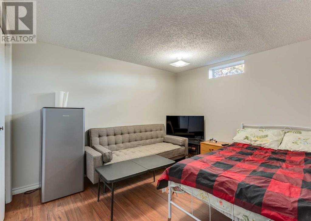 Single Family House for Sale in   Street NE Marlborough Calgary 