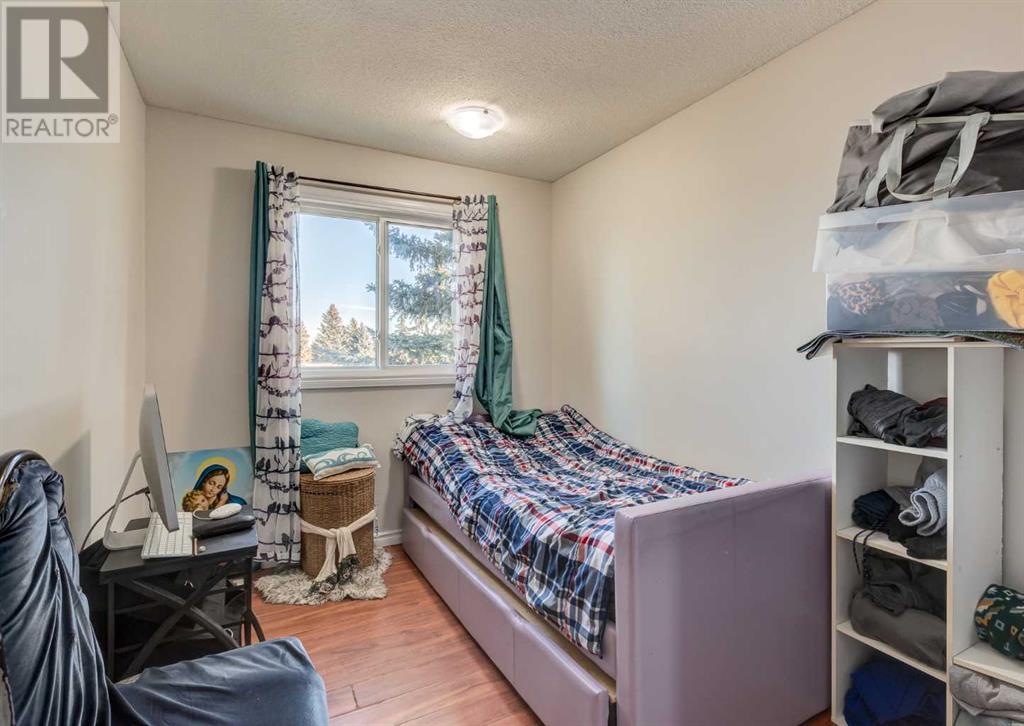 Single Family House for Sale in   Street NE Marlborough Calgary 