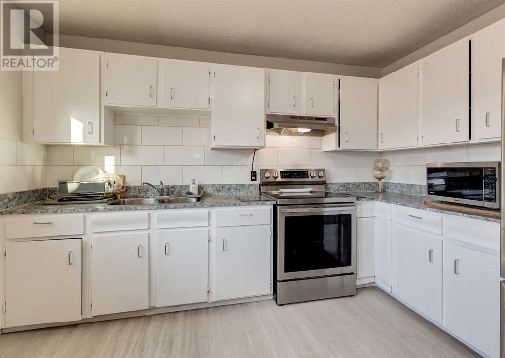 Single Family House for Sale in   Street NE Marlborough Calgary 