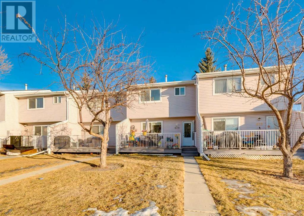 Single Family House for Sale in   Street NE Marlborough Calgary 