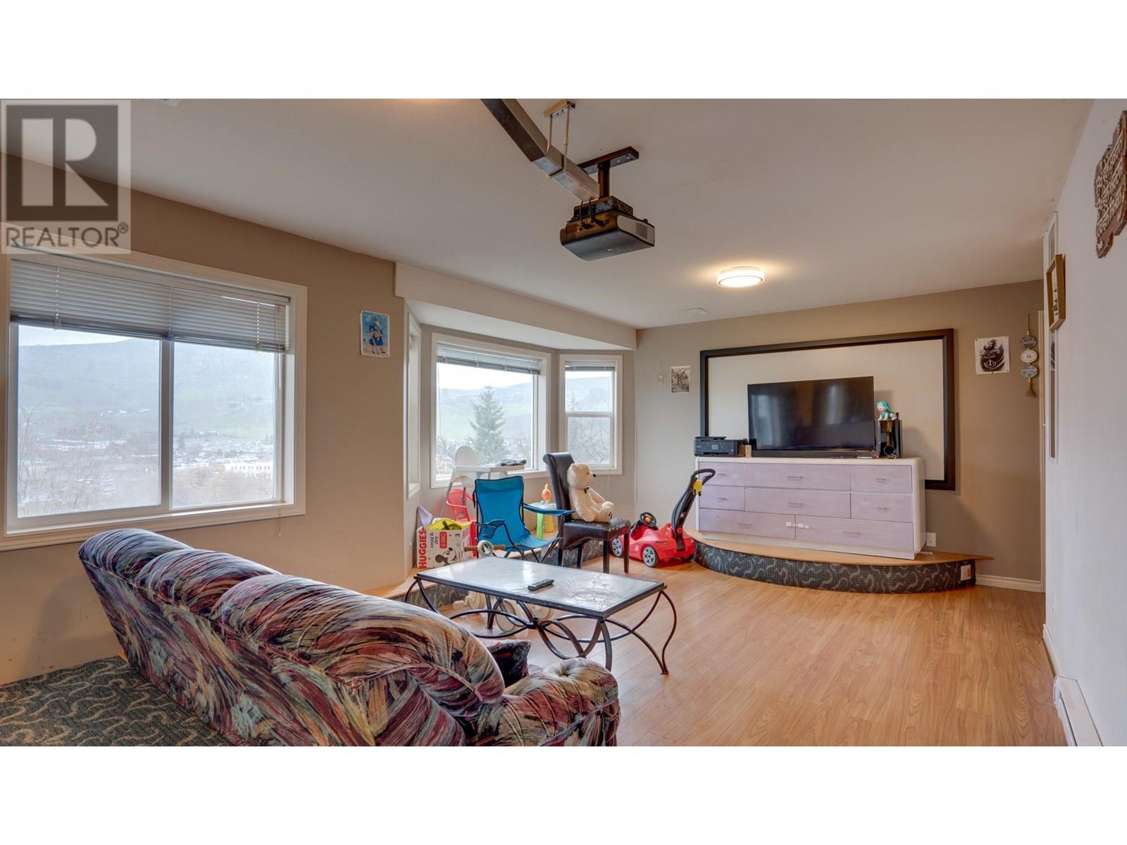  4305 Westview Drive, Vernon