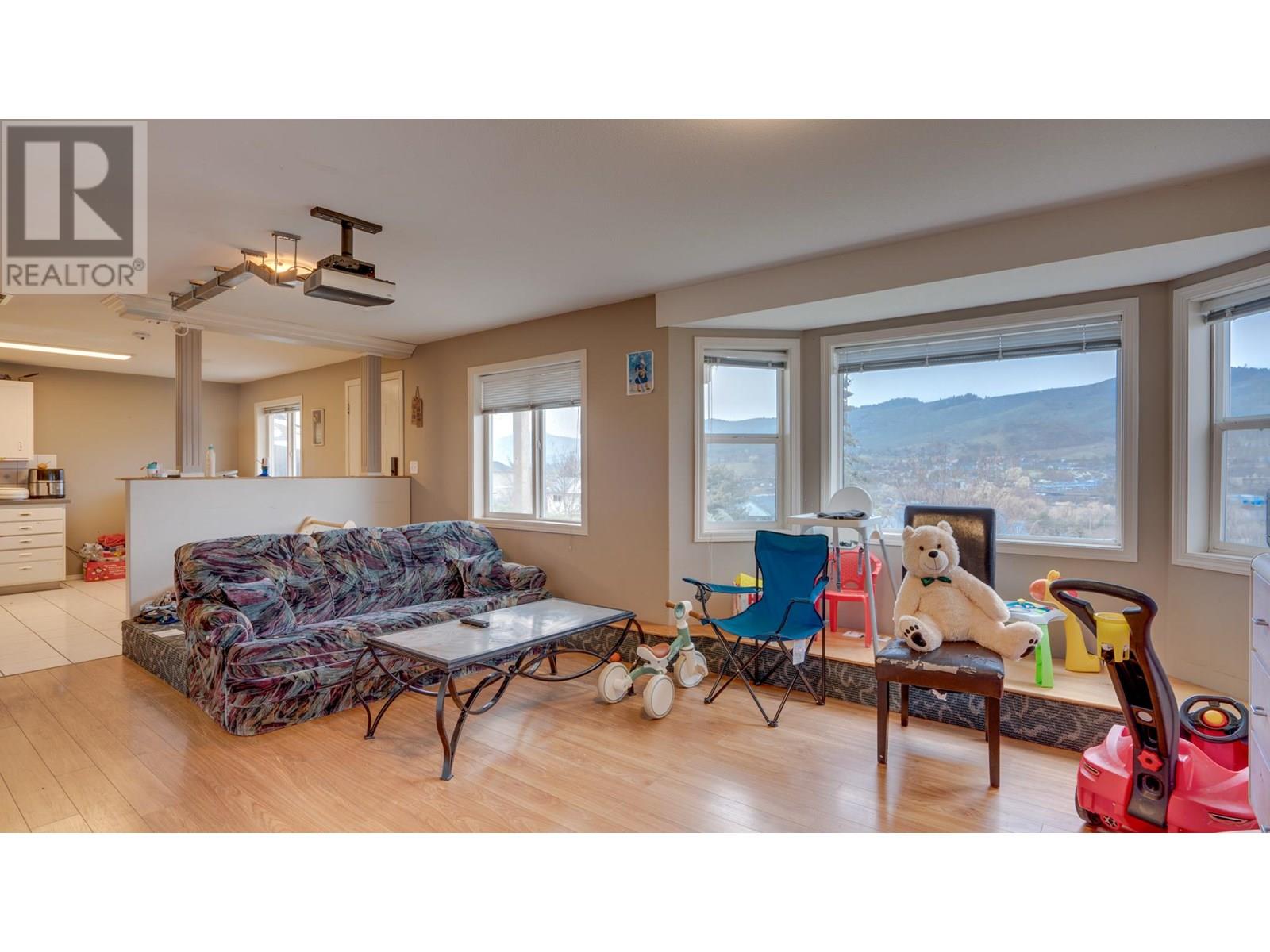  4305 Westview Drive, Vernon