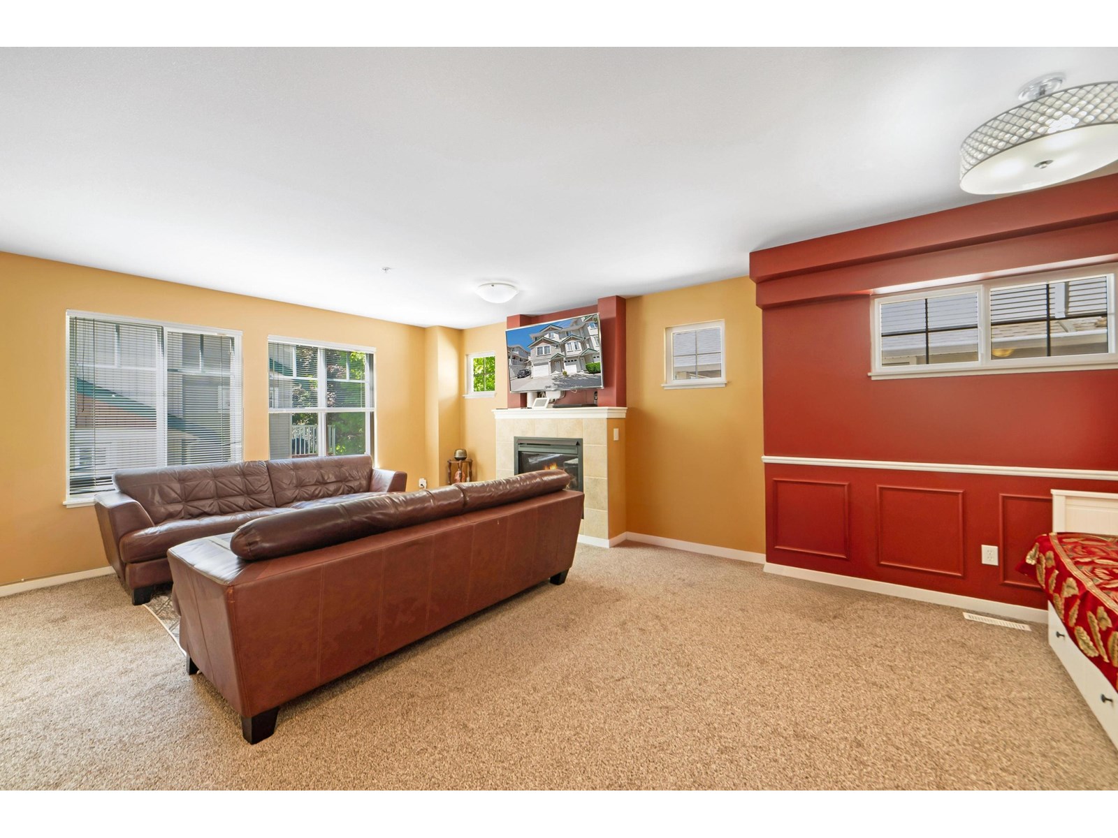 Photo 15 of 26 12711 64 Avenue, Surrey BC