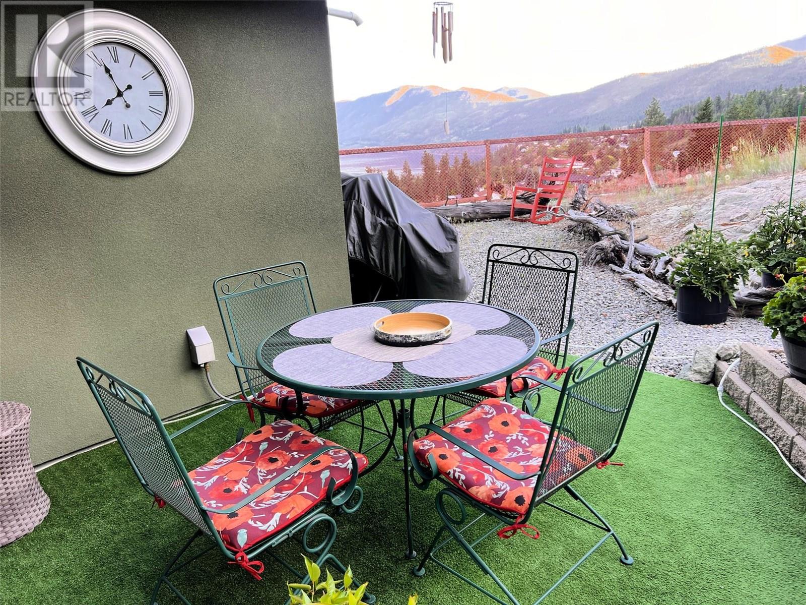  6018 Fulks Road, Peachland
