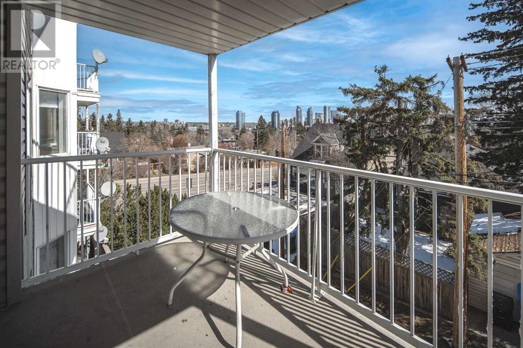 Single Family House for Sale in    Avenue SW Bankview Calgary 