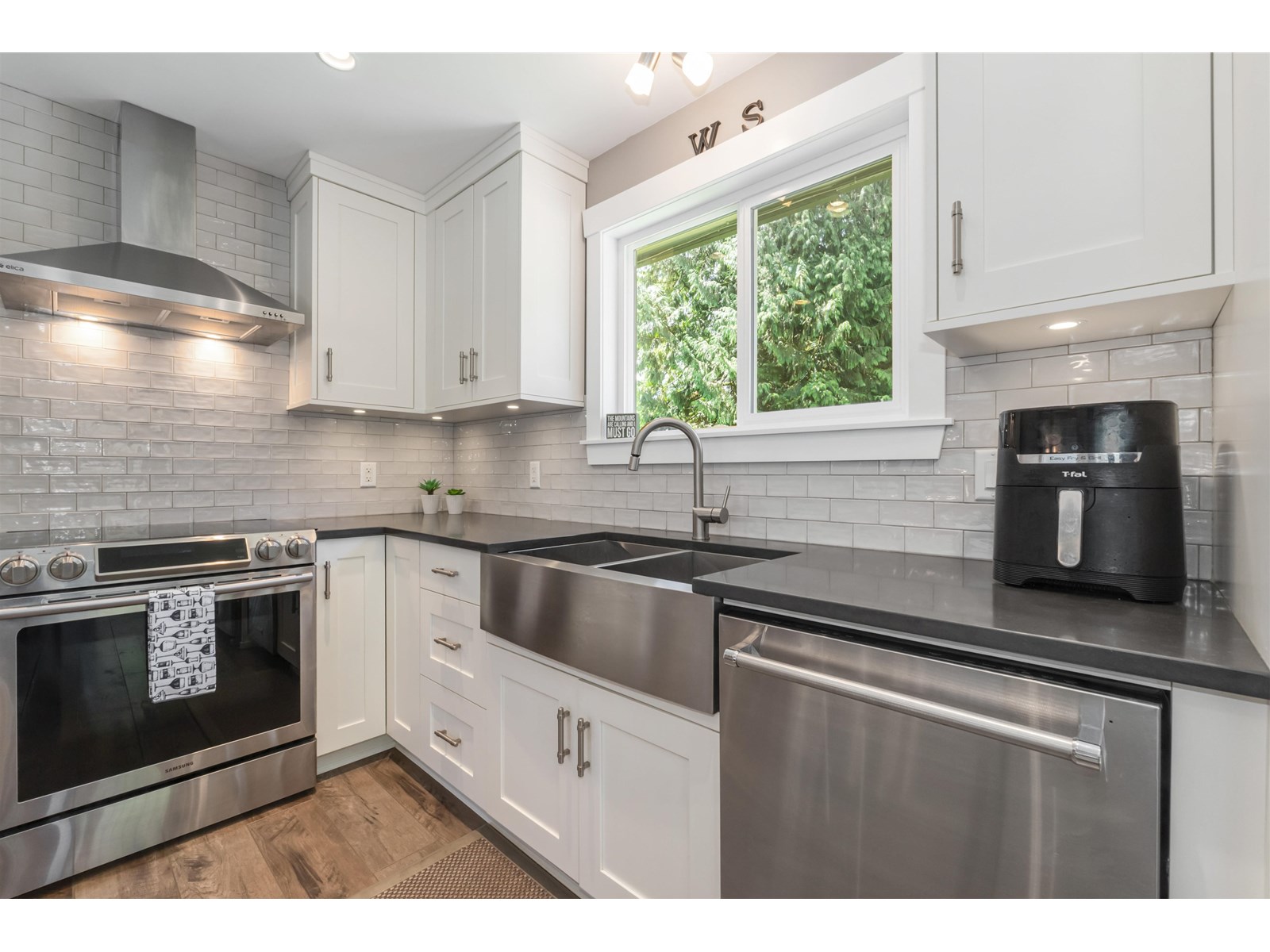 Photo 14 of 4229 196 B Street, Langley BC