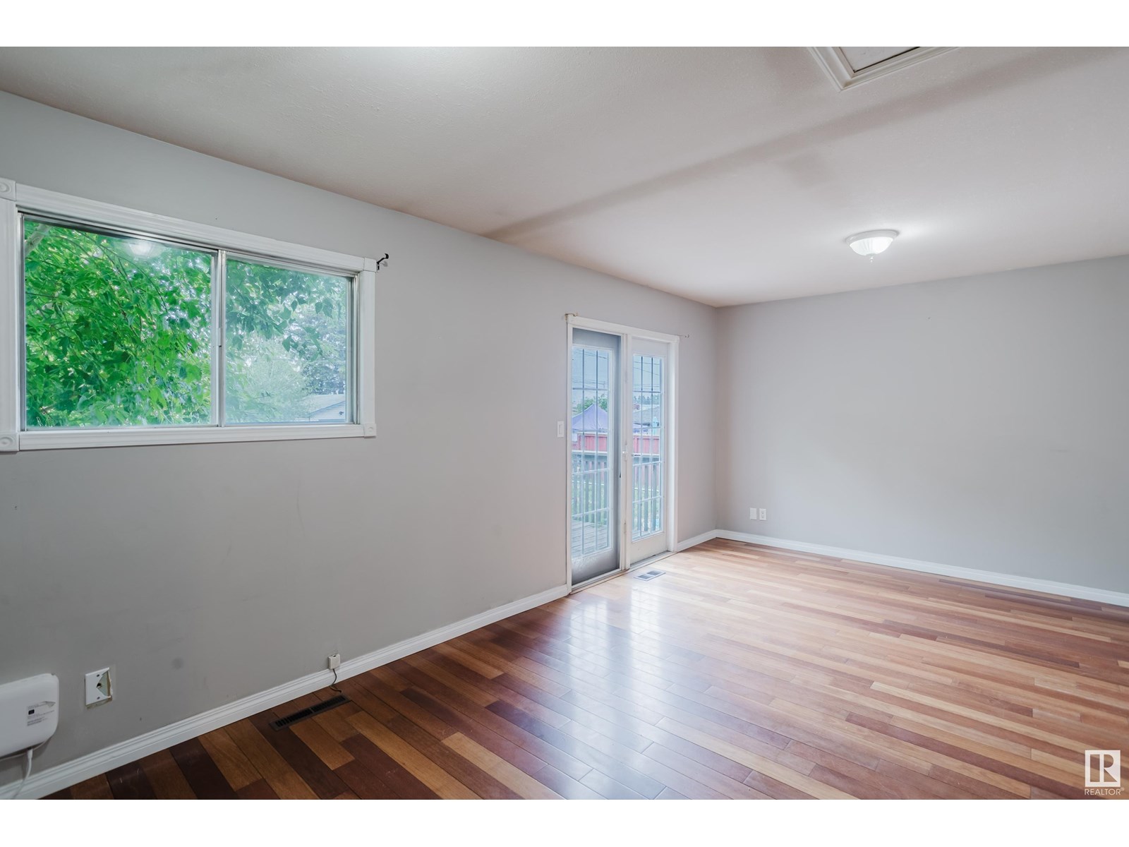 Single Family House Bungalow for Sale in   ST NW Edmonton 