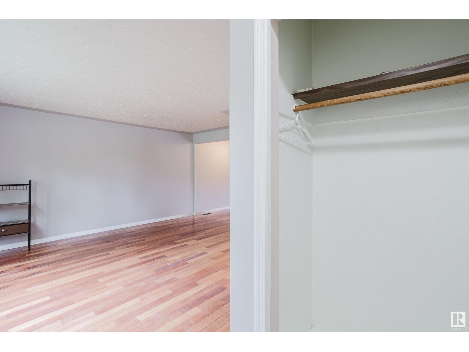Single Family House Bungalow for Sale in   ST NW Edmonton 