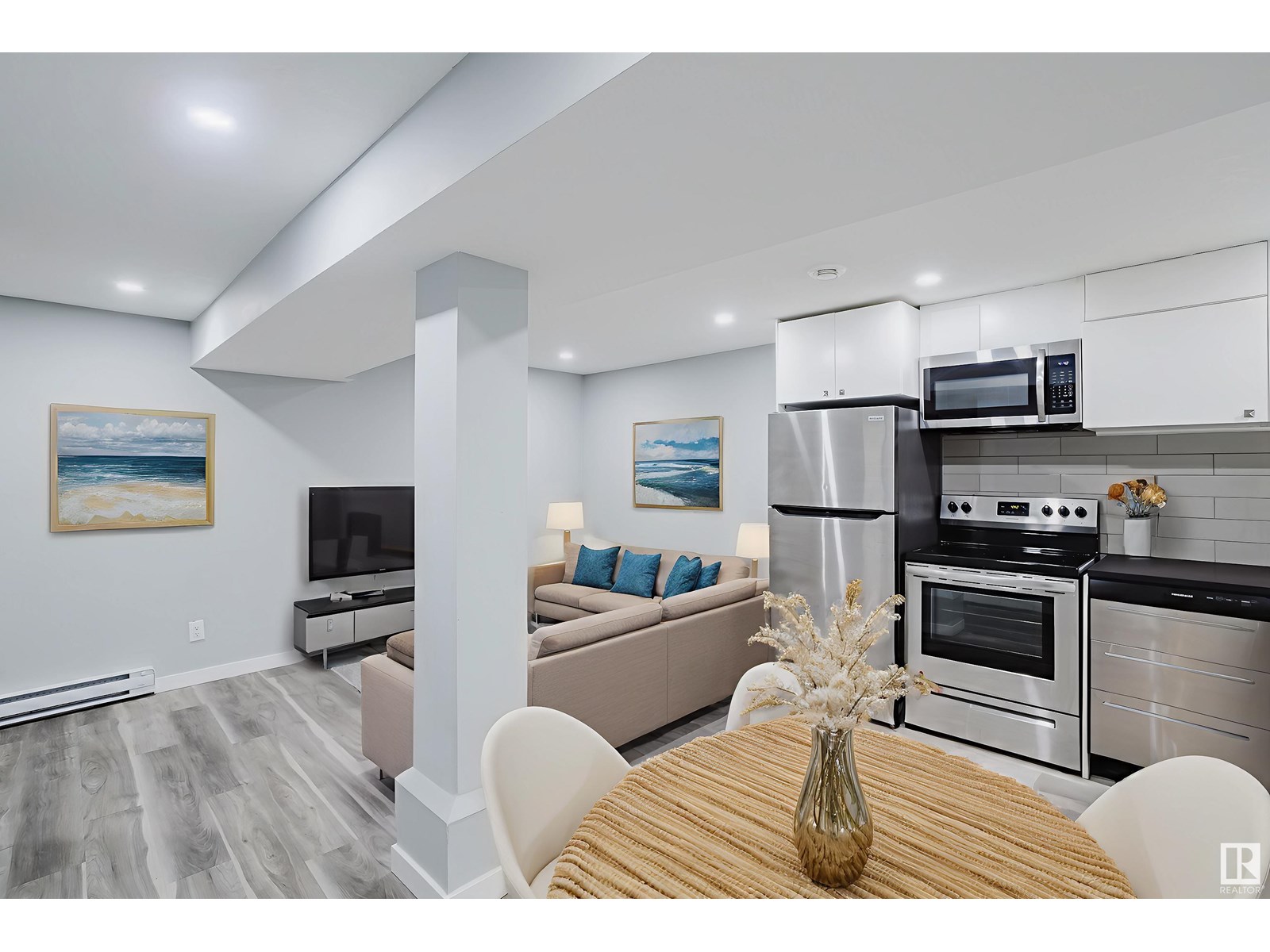 Single Family House Bungalow for Sale in   ST NW Edmonton 