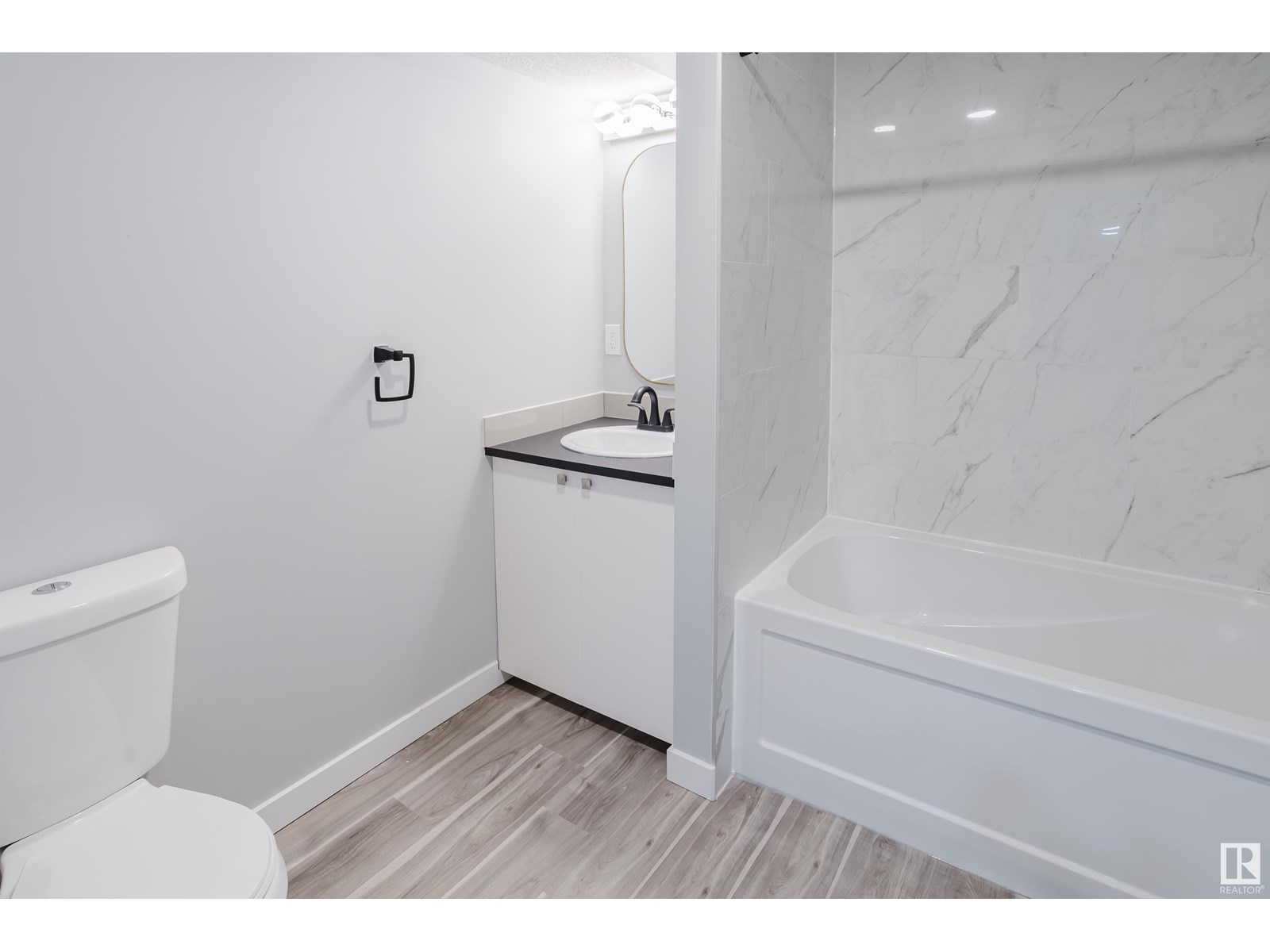 Single Family House Bungalow for Sale in   ST NW Edmonton 