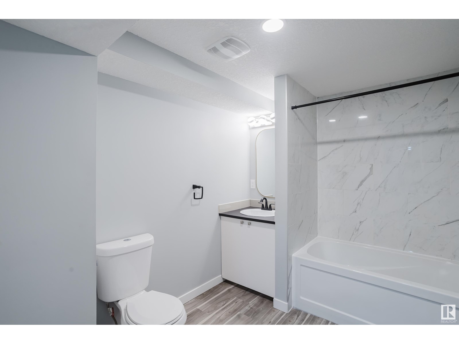 Single Family House Bungalow for Sale in   ST NW Edmonton 