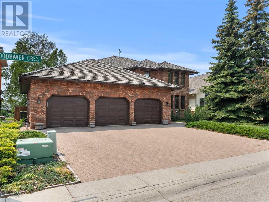 100 Woodhaven Crescent SW, Calgary, Alberta