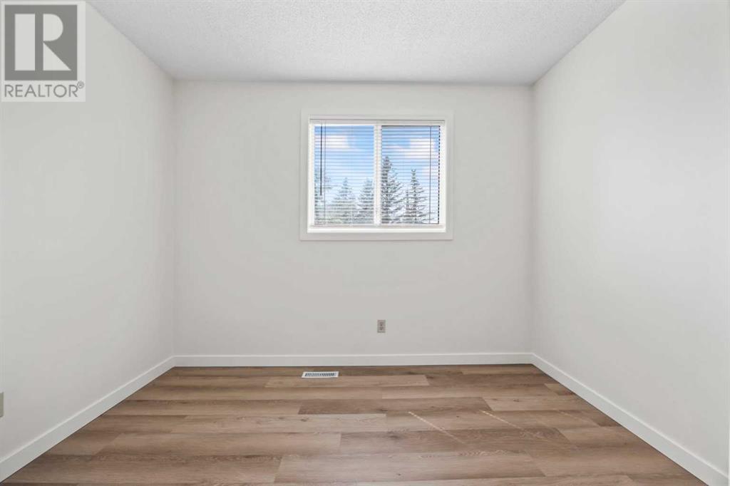 Single Family House for Sale in  Martindale Drive NE Martindale Calgary 