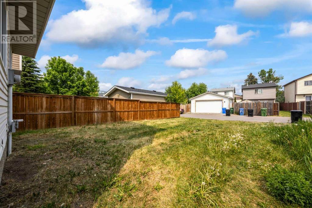 Single Family House for Sale in  Martindale Drive NE Martindale Calgary 