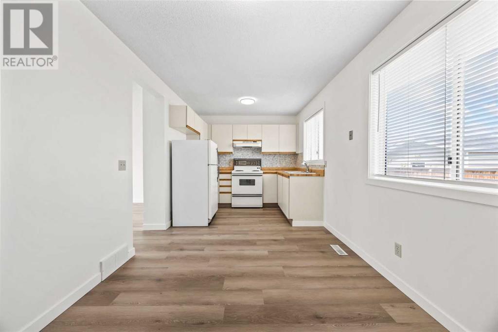 Single Family House for Sale in  Martindale Drive NE Martindale Calgary 