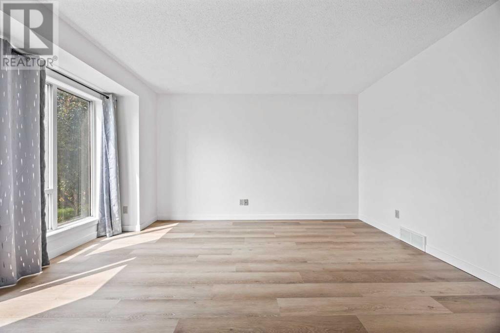 Single Family House for Sale in  Martindale Drive NE Martindale Calgary 