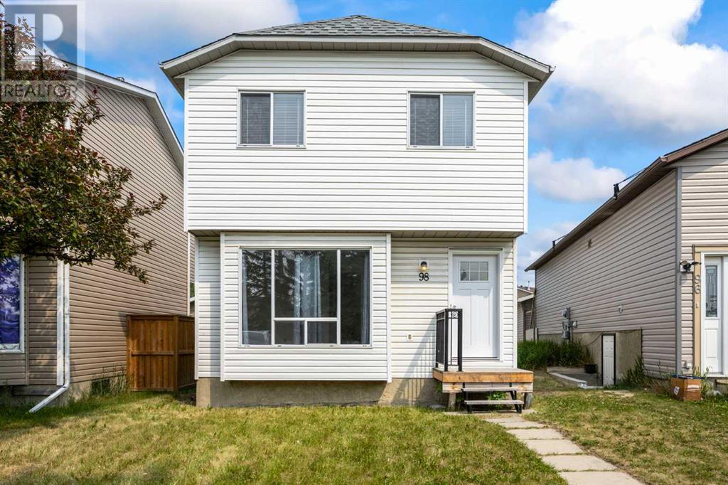 Single Family House for Sale in  Martindale Drive NE Martindale Calgary 