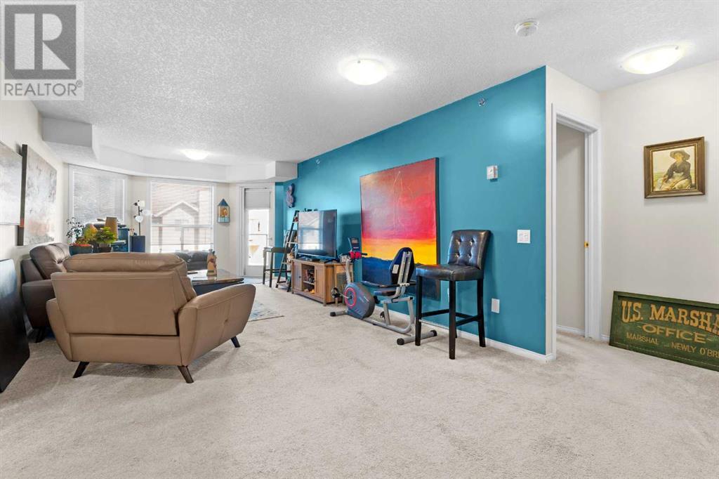Single Family House for Sale in   Simcoe Boulevard SW Signal Hill Calgary 