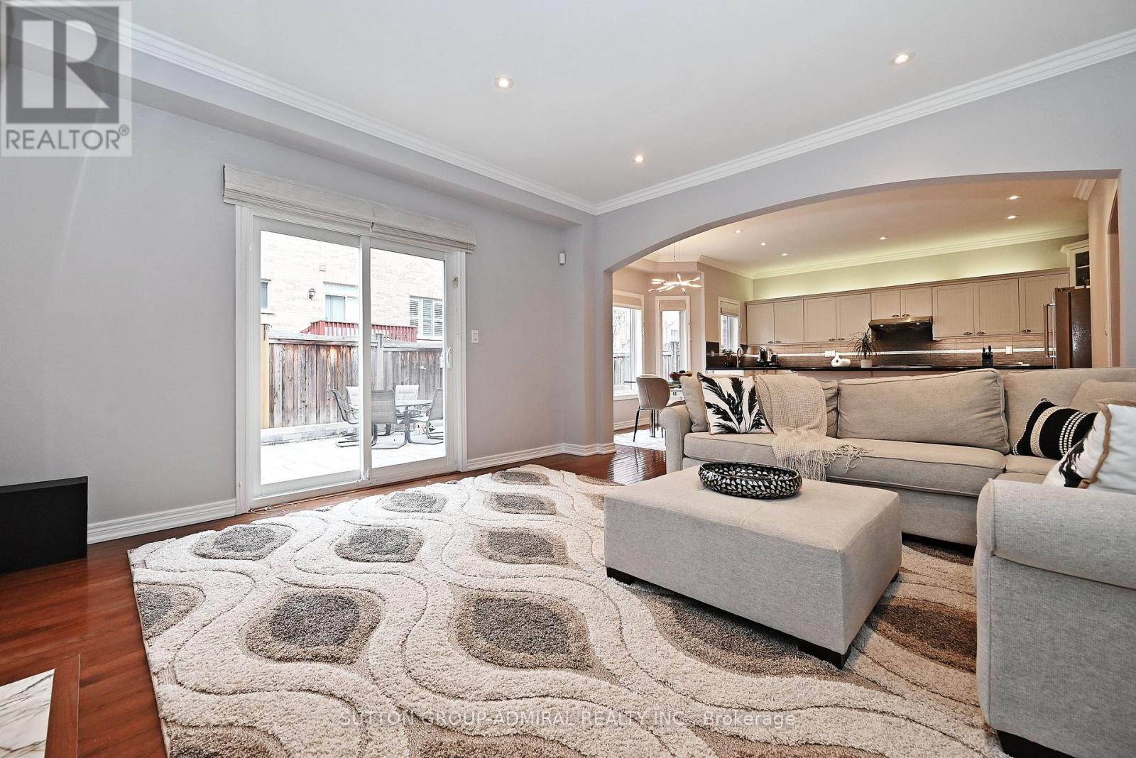 Single Family House for Sale in  SEABREEZE AVENUE Vaughan (Patterson) 