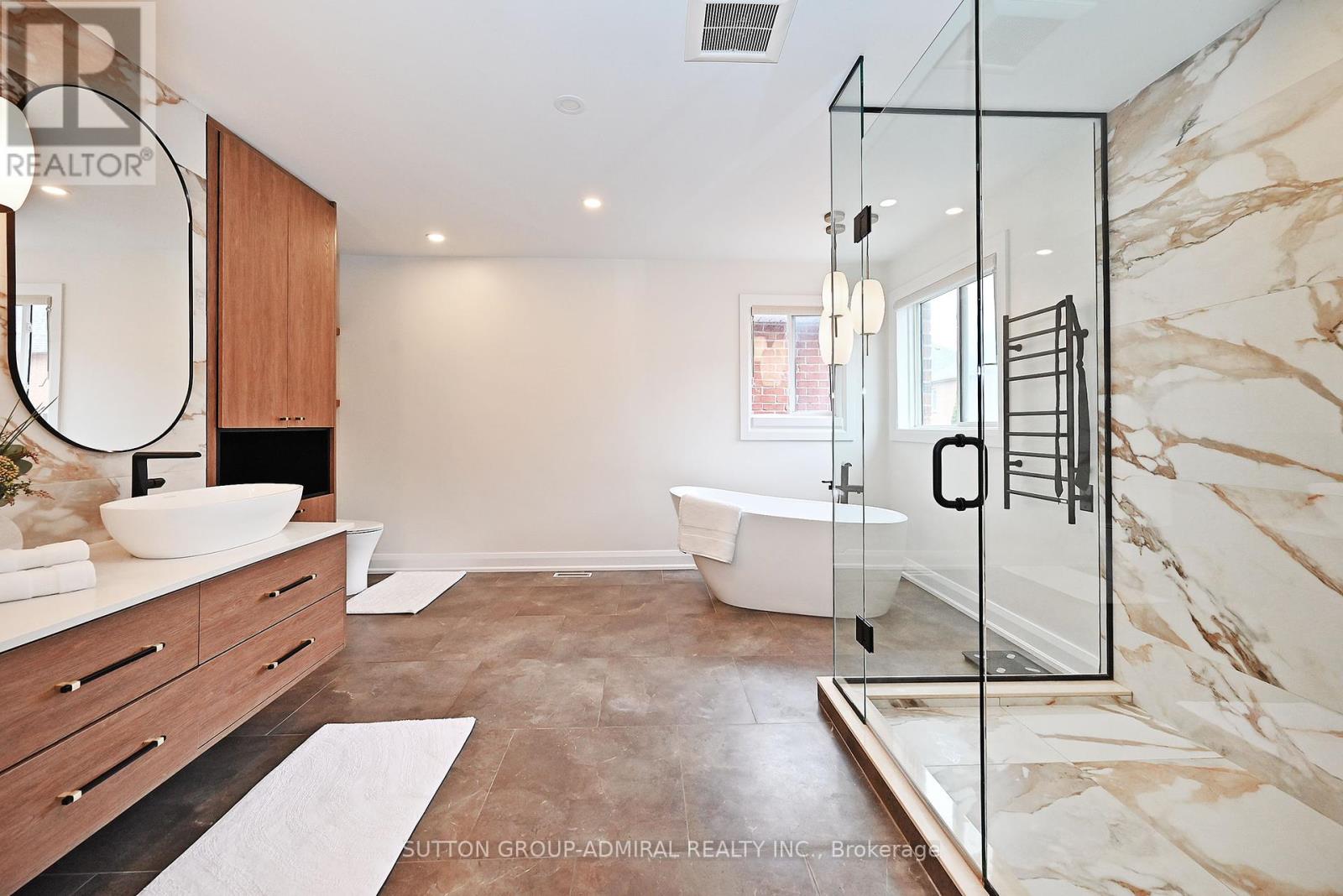 Single Family House for Sale in  SEABREEZE AVENUE Vaughan (Patterson) 