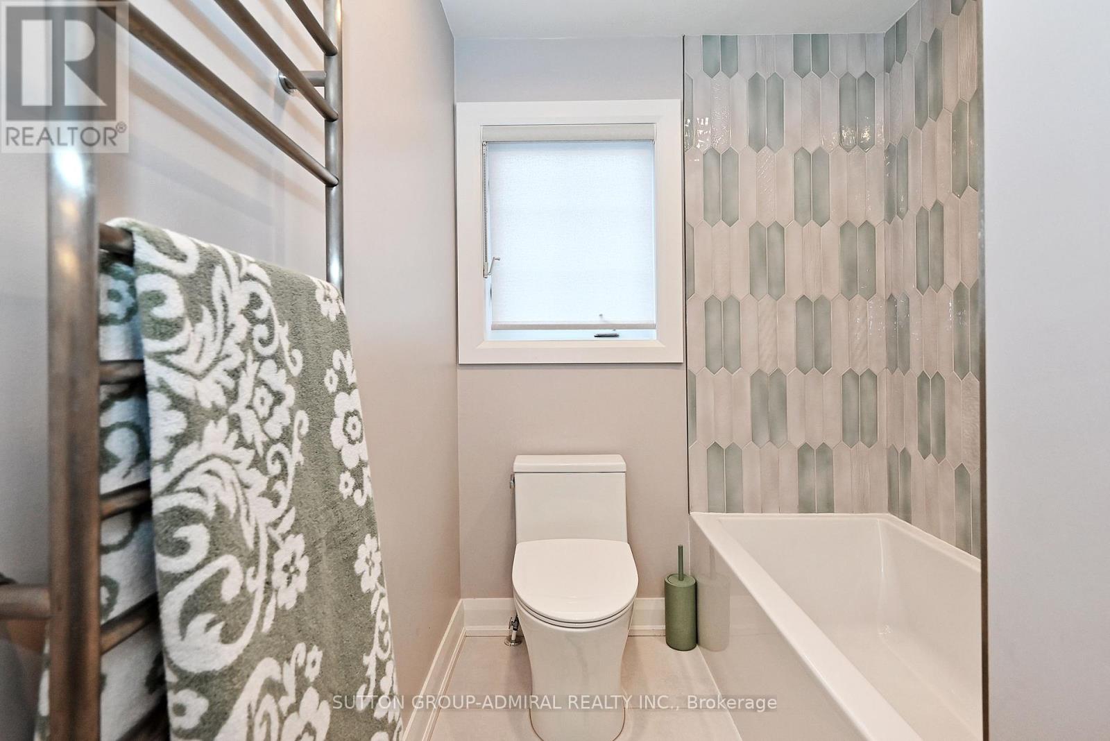 Single Family House for Sale in  SEABREEZE AVENUE Vaughan (Patterson) 