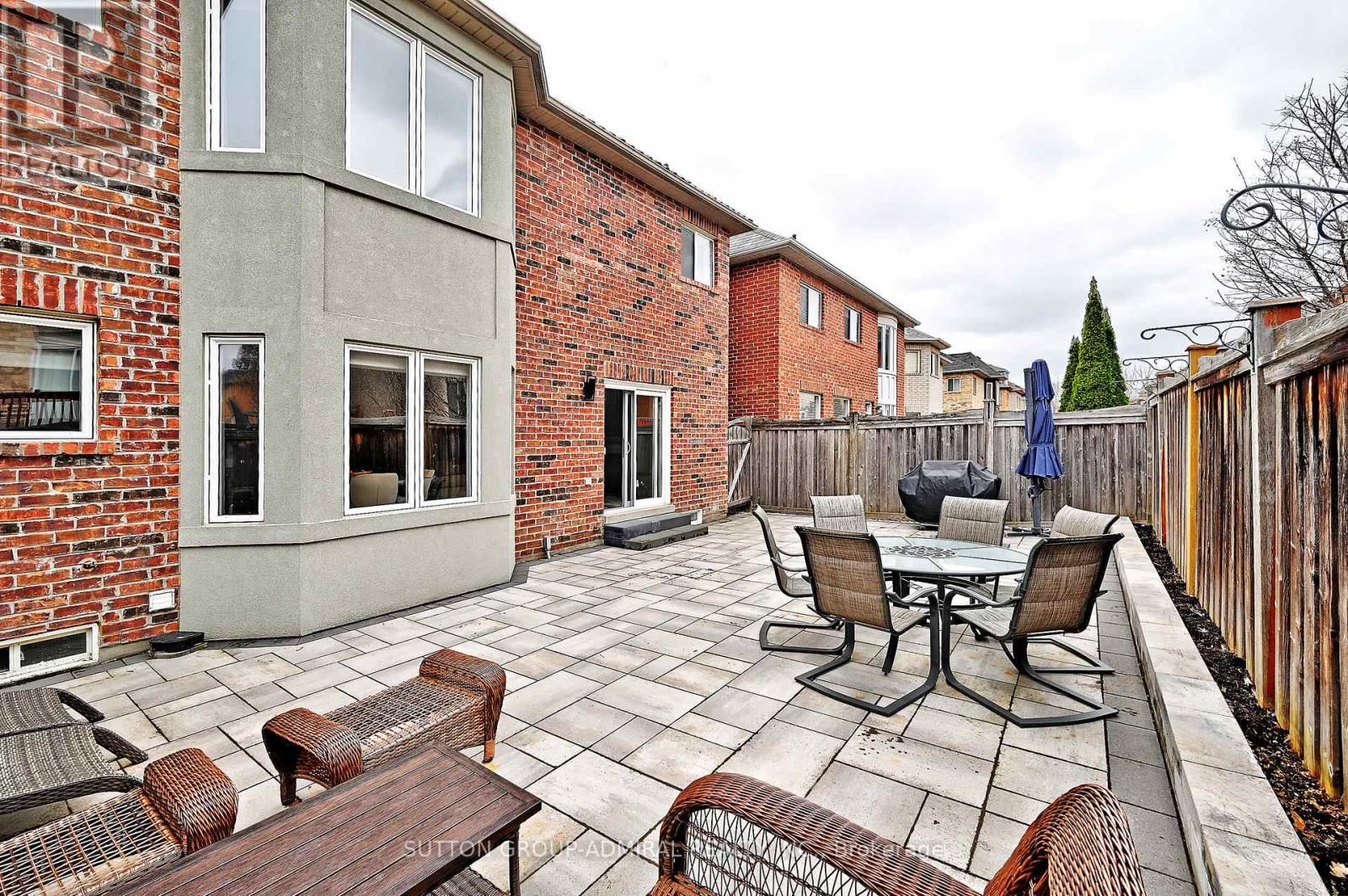 Single Family House for Sale in  SEABREEZE AVENUE Vaughan (Patterson) 