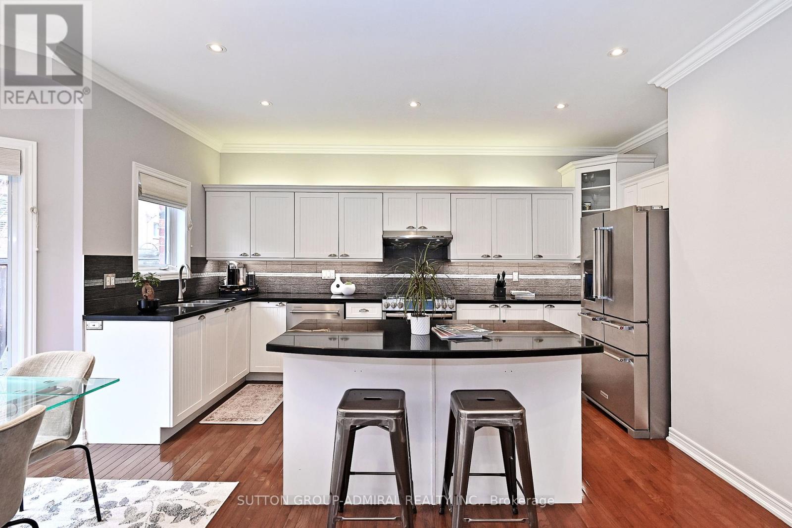 Single Family House for Sale in  SEABREEZE AVENUE Vaughan (Patterson) 