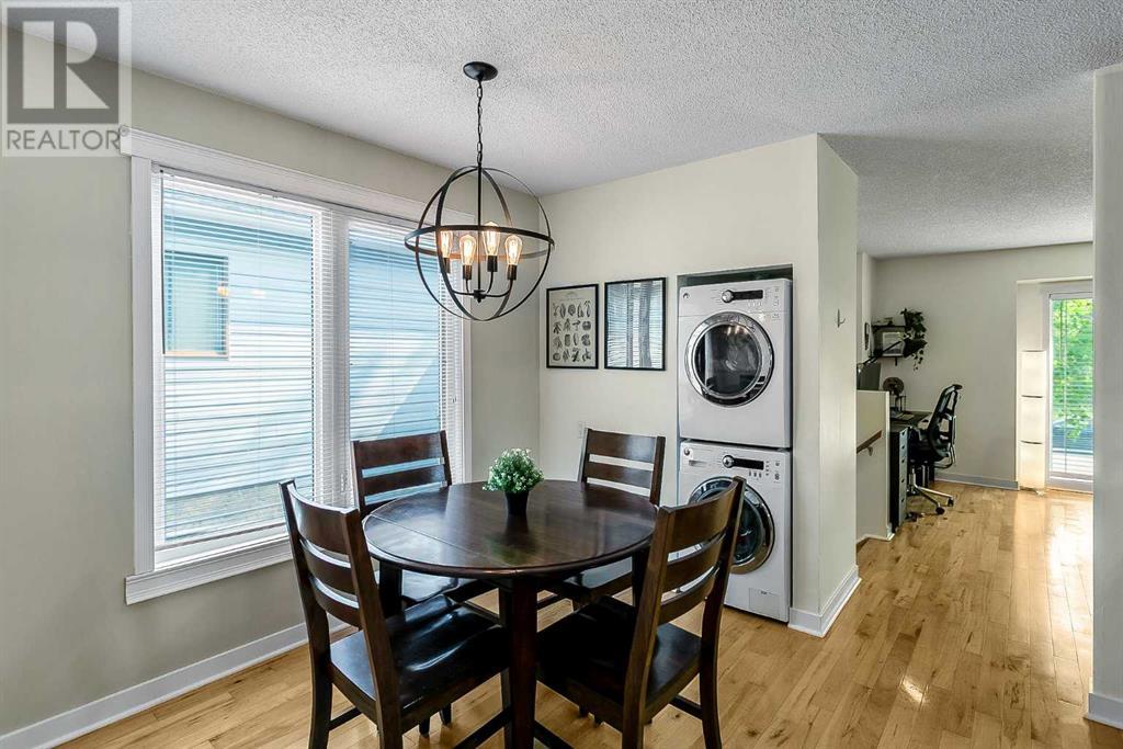 Single Family House Bi-level for Sale in  Cedarille Drive SW Cedarbrae Calgary 