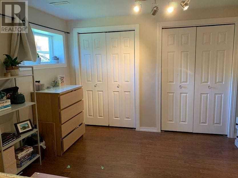 Single Family House Bi-level for Sale in  Cedarille Drive SW Cedarbrae Calgary 