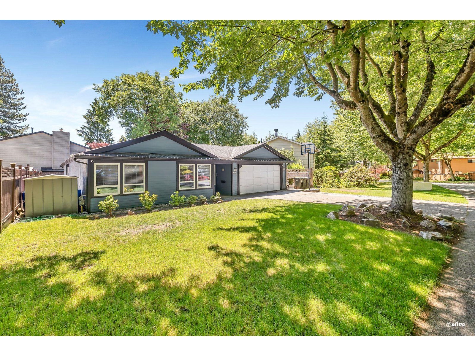 Photo 11 of 14574 91 A Avenue, Surrey BC